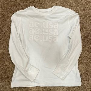 American Eagle long sleeve shirt